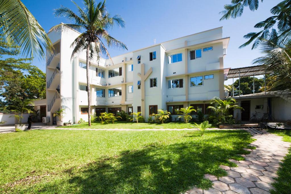 Shakani Apartments